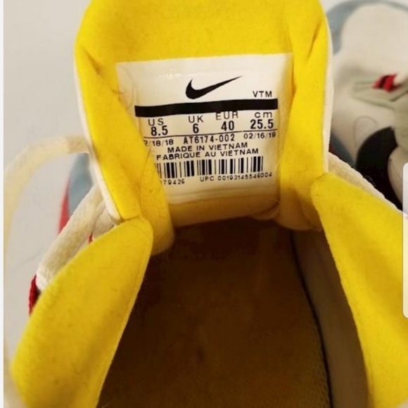 Nike Air Max 270 React Bauhaus Women's Sneaker 8.5 size US - Picture 2 of 5